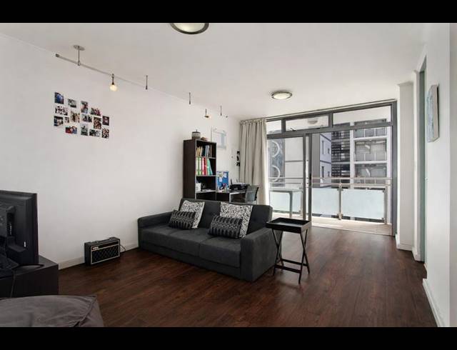1 BEDROOM APARTMENT FOR SALE IN CLAREMONT